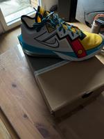 Lebron 18 Low Stewie Griffin 45,5 Nordrhein-Westfalen - Oberhausen Vorschau