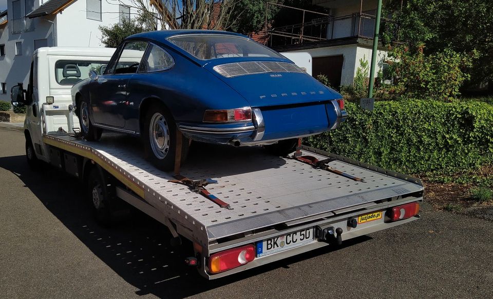 Abschleppwagen Auto KFZ Verkehrsmittel Automobil Borgen Entleihen in Backnang