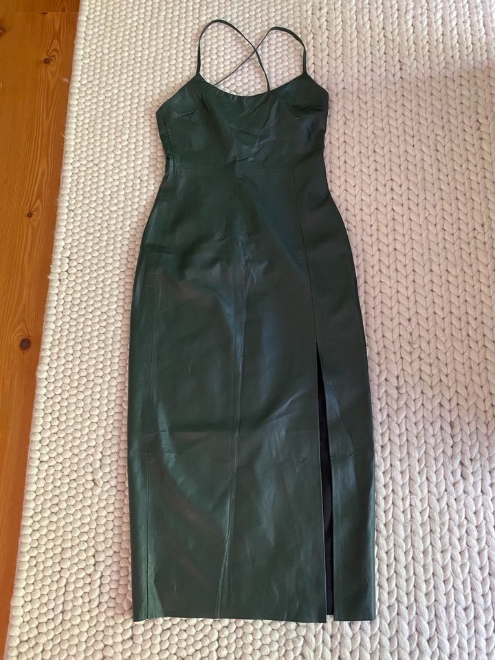 Zara Lederimitat Kleid dunkelgrün Neu Damen Trägerkleid Gr. S 36 in Köln