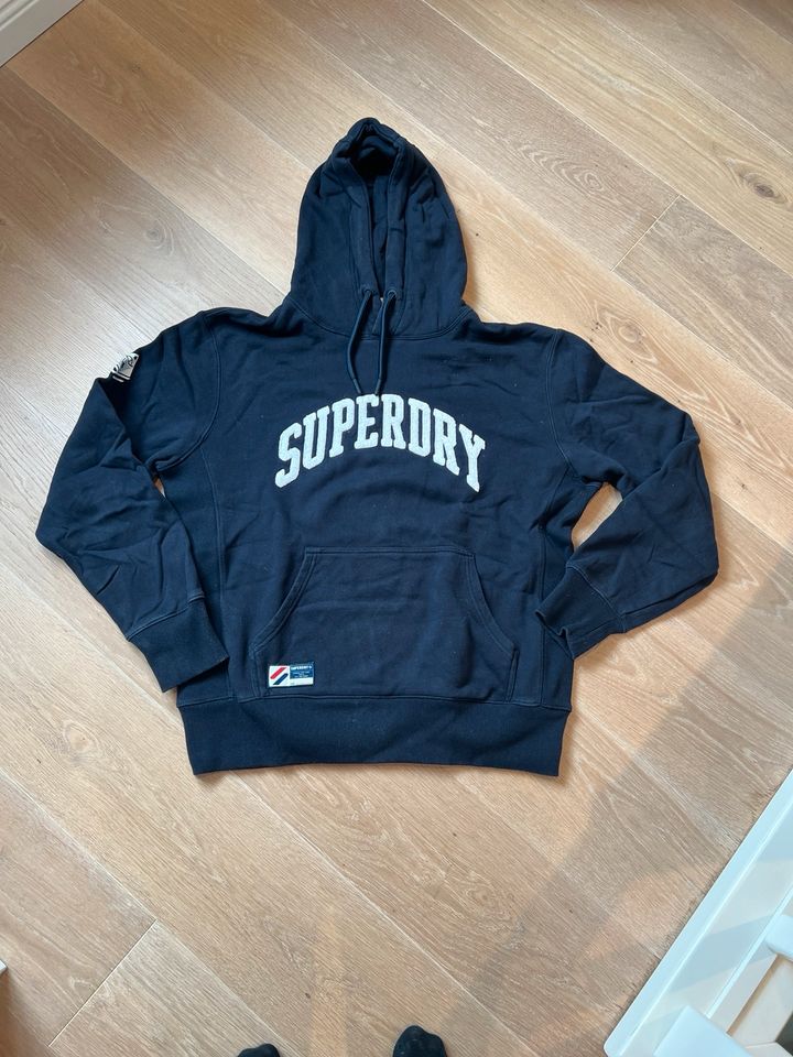 Hoody von Superdry in Rheinböllen