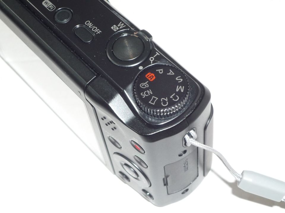Panasonic Lumix TZ56 Digitalkamera SET KIT Selfi WiFi Full HD OVP in Berlin