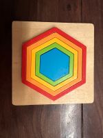 Playtive Steckspiel Hexagon Regenbogenfarben aus Holz Hessen - Rodgau Vorschau