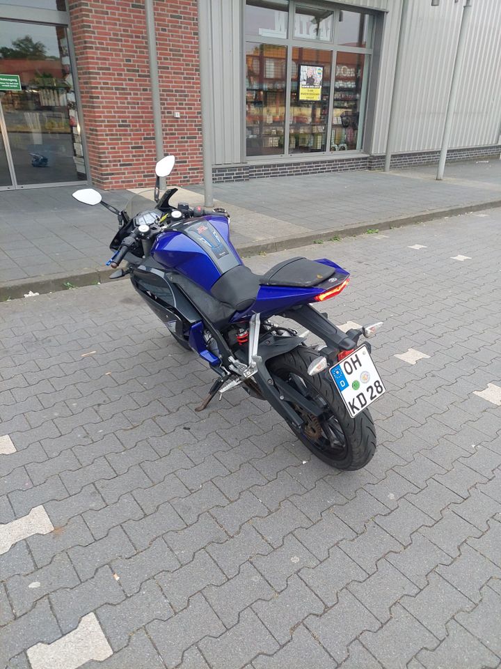 Yamaha YZF R 125 in Bad Zwischenahn