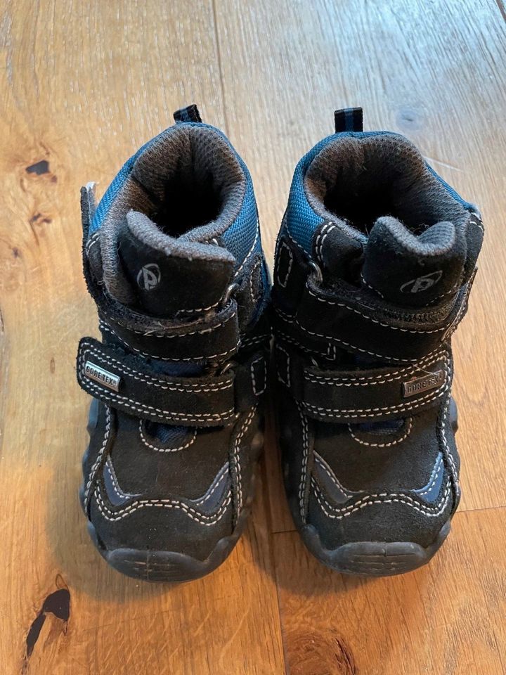 Winterschuhe für Kinder Primigi in Gr. 21 in Eltville