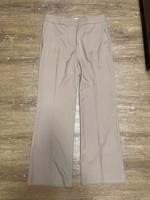 Elegante, beigefarbene Stoffhose von H&M Gr. 42 Hessen - Bad Arolsen Vorschau