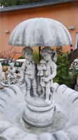 Gartenbrunnen "Kinder mit Regenschirm"aus Beton NEU!! Frostfest. Baden-Württemberg - Bötzingen Vorschau