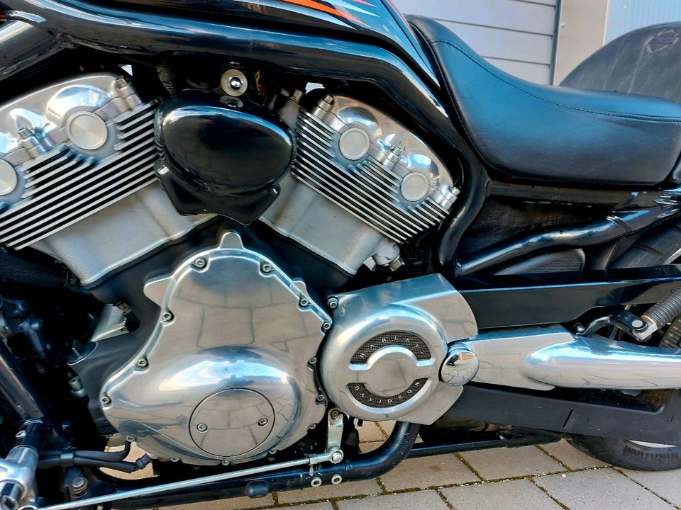 Harley Davidson V ROD VRSCB 5HD1 in Pölitz