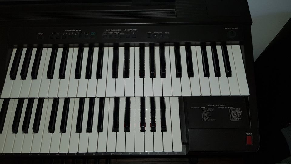 Yamaha E-Piano, Electone EL-7 , E-Klavier, Orgel in Hamburg
