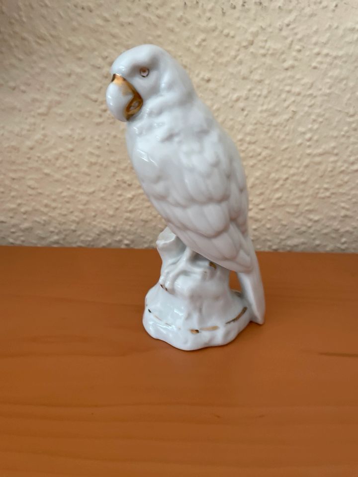 Adler aus Porzellan, ca 16 cm in Bochum