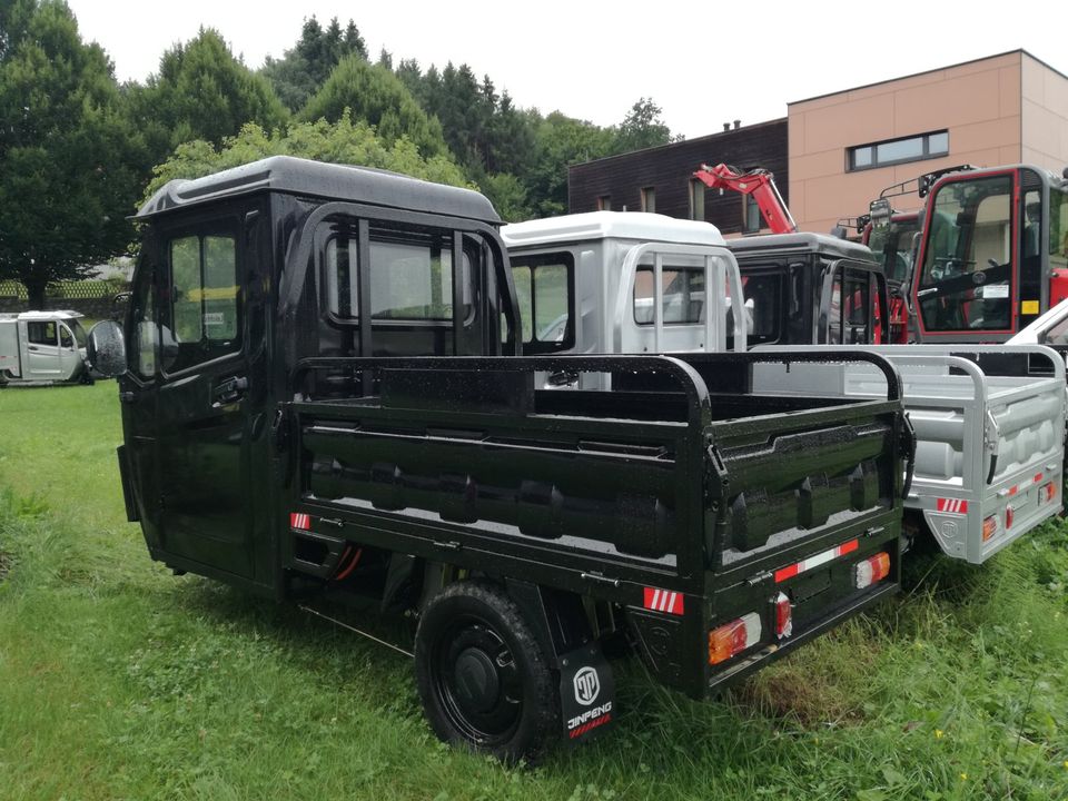 Elektro Transportrad mit geschlossener Kabine in Neuhaus am Inn