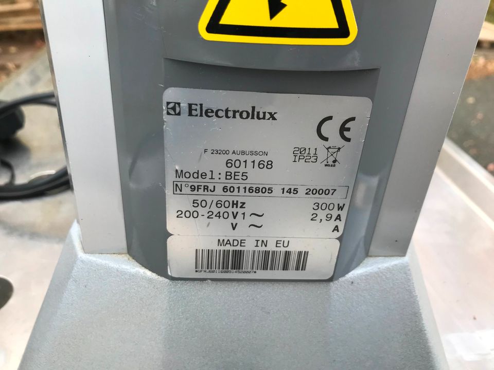 Electrolux BE5 Planetenmischer/5L/Mixer/ in Nordrhein-Westfalen - Büren |  eBay Kleinanzeigen ist jetzt Kleinanzeigen