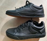 Vans Sneaker, Gr. 39, schwarz, super Zustand Hessen - Heuchelheim Vorschau