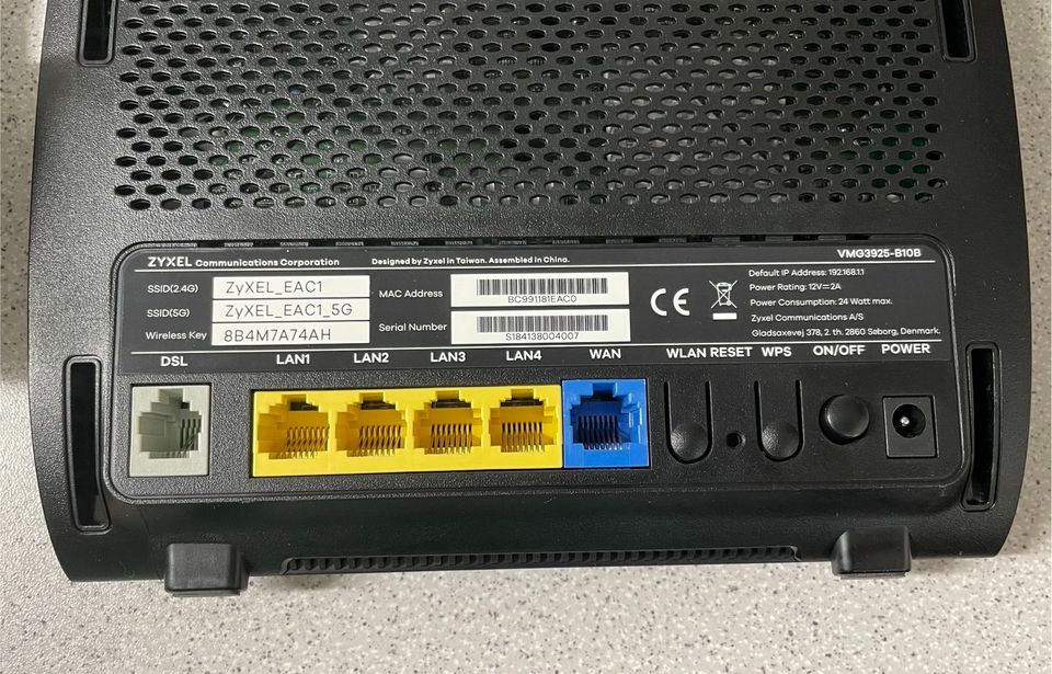 ZYXEL VMG3925-B10B VDSL AC WiFi Modem Router in Bergkamen