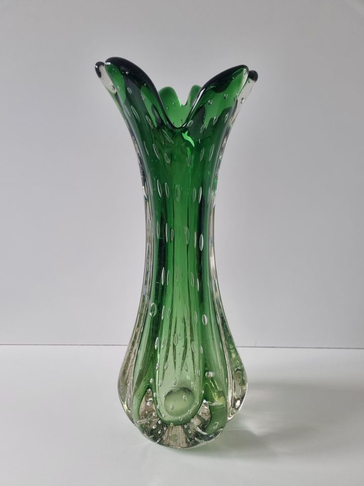 Murano Seguso Bullicante Vase grün 35 cm in Dillenburg