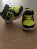 Sneakers Babyschuhe Gr.18,5 Nike Bayern - Augsburg Vorschau