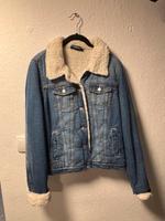 gefütterte Jeansjacke Nordrhein-Westfalen - Kleve Vorschau