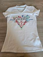 Guess Shirt size XS, sehr guter Zustand, schmal geschnitten Bayern - Freising Vorschau