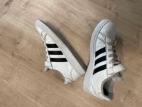 Adidas Sneaker Gr. 31 - gut erhalten Baden-Württemberg - Epfenbach Vorschau