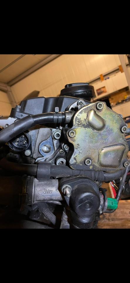 VW Unterdruckpumpe Vakuumpumpe 1.9 tdi Passat Golf 038145209A in Lichtenau
