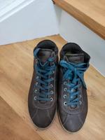 auberginefarbene"ECCO"halbhohe Sneakers Boots Niedersachsen - Hann. Münden Vorschau