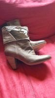 She Stiefelette schwarz u. Beige je 40,-€. Wandsbek - Hamburg Eilbek Vorschau