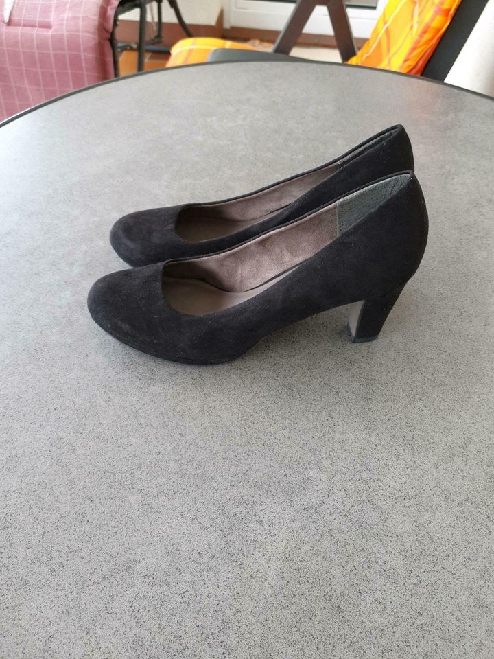 Damen Schuhe High Heels Tamaris Größe 40 in Biebergemünd