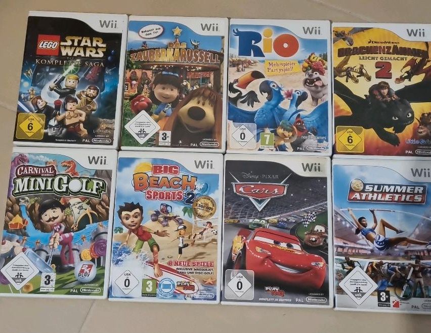 Nintendo Wii Konsole, viel Zubehör und Spiele in Berlin