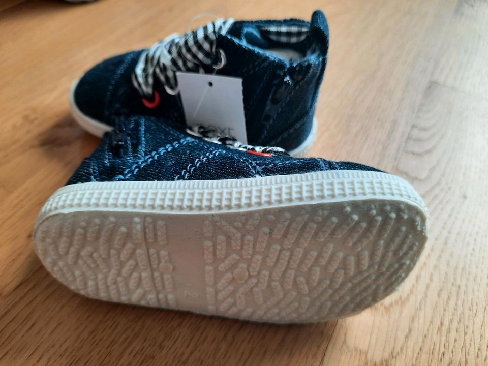 Krabbelschuhe Denim Next neu in Satteldorf