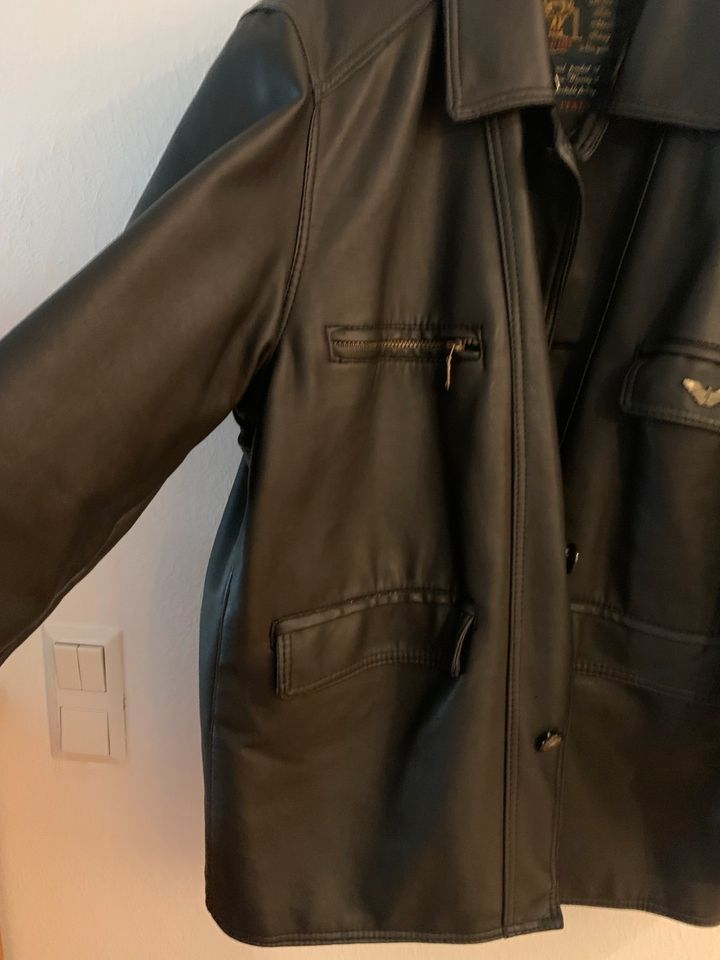 Marken Lederjacke R.G.A. Leather Jackets XL in Winnenden