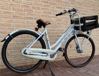 Gazelle Miss Grace Damen Fahrrad Mädchen 28 Zoll Weiß 7 Gang Niedersachsen - Schiffdorf Vorschau