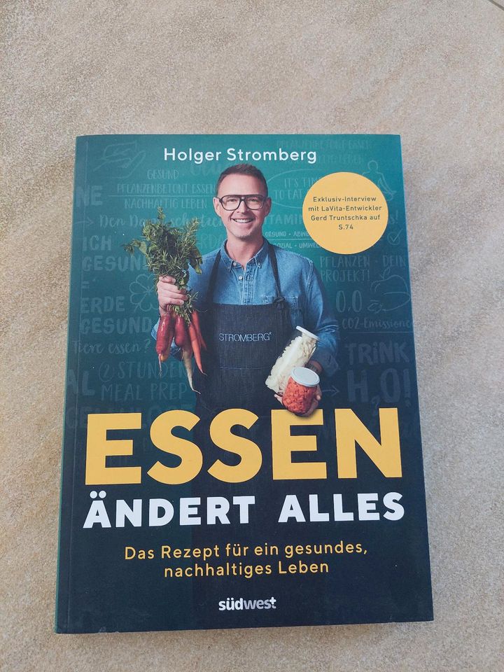 Buch "Essen ändert alles " Holger Stromberg in Taufkirchen Vils