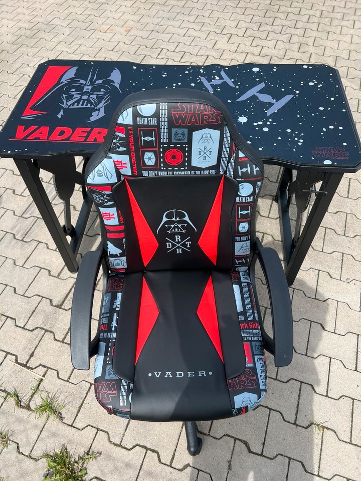 STAR WARS Gaming Set Vader-Edition in Lage