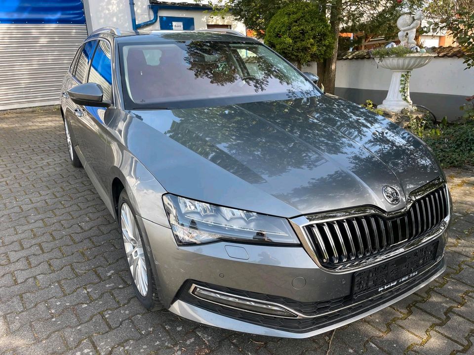 Skoda superb 2.0 tdi 4x4 in Stegaurach