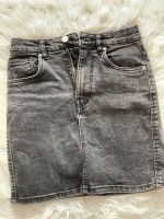 Frauen Jeans Minirock Jeansrock kurz denim grau destroyed  TRF Bayern - Heroldsberg Vorschau