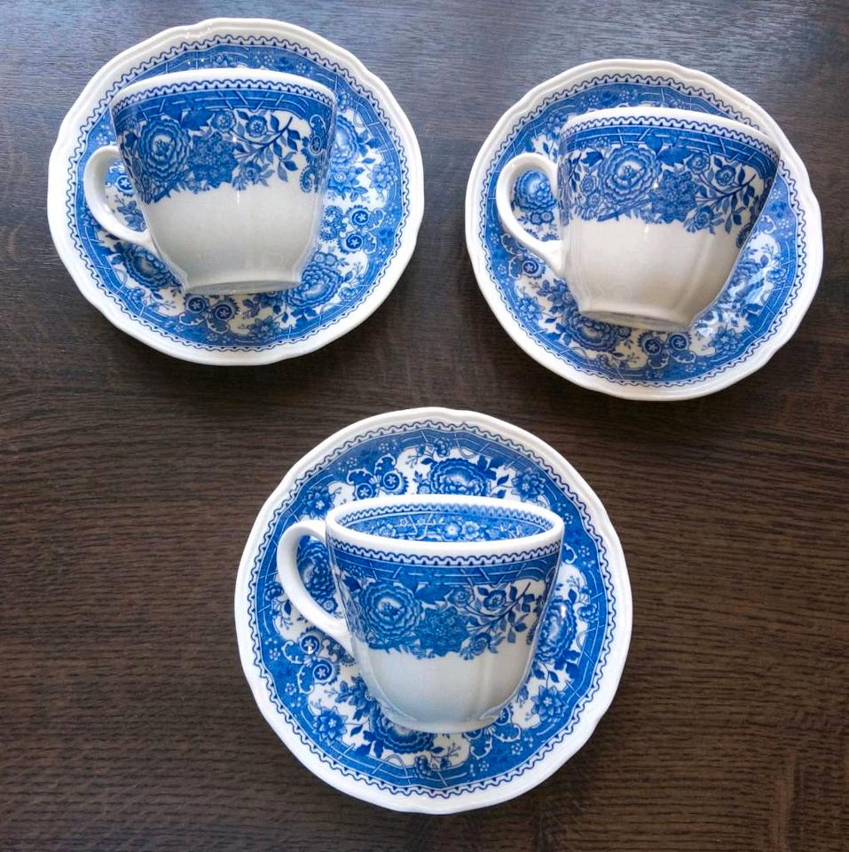 VILLEROY & BOCH . V&B BURGENLAND BLAU KAFFEETASSEN U. UNTERTELLER in Hamburg
