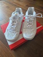 NIKE AIR MAX PLUS 3 / Gr. 38 White Weiss Hessen - Karben Vorschau