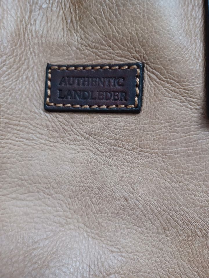 Authentic Landleder Tasche Echtleder Umhängetasche Tragetasche in Coburg