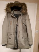 Winter Jacke Größe 42 Niedersachsen - Barsinghausen Vorschau