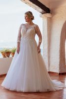 BRAUTKLEID HOCHZEITSKLEID GR. 56, NEU AUS LADENAUFLÖSUNG 24 Bayern - Weidenberg Vorschau