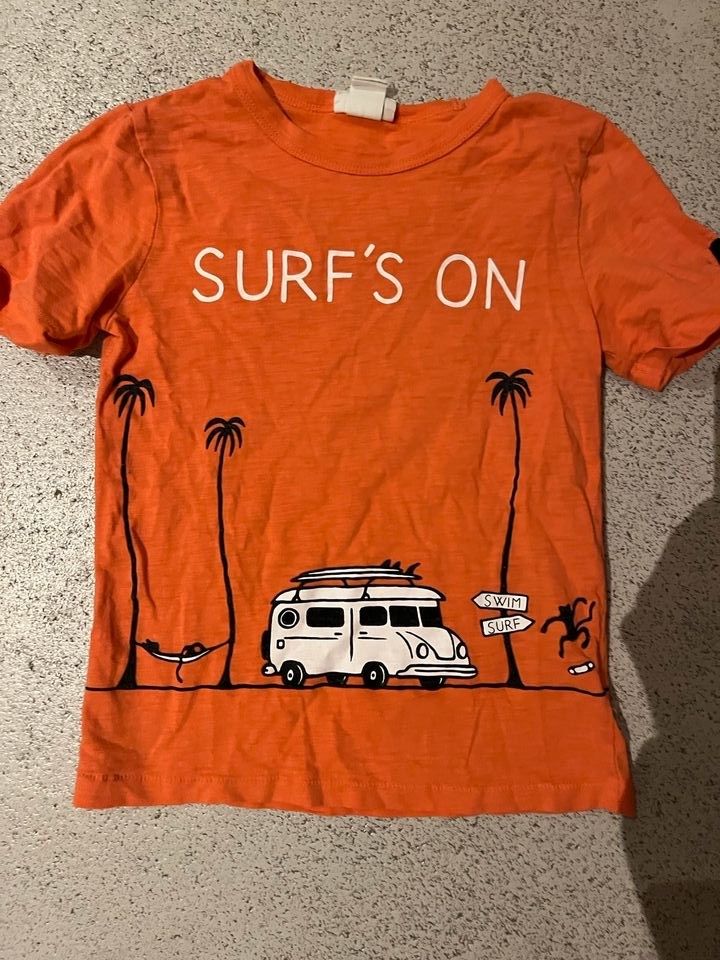 T Shirt Jonas Claesson Surfs on 122 in Hamburg