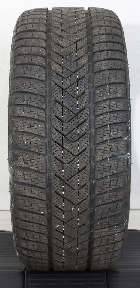 1x 255/40R18 99V PIRELLI SOTTOZERO 3 WINTERREIFEN RUNFLAT #1GVB in Bad Tölz