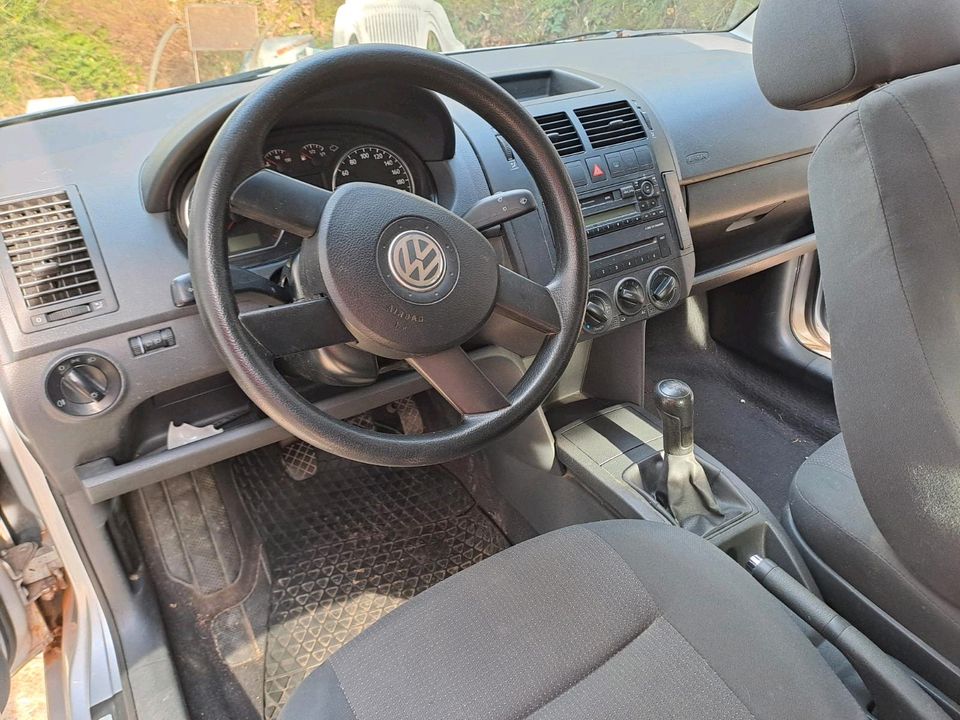 Volkswagen Polo in Grainet