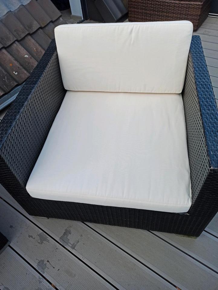 Anthrazit Polyrattan Luxus Gartenlounge XXL mit Gebrauchsspuren in Burgwedel