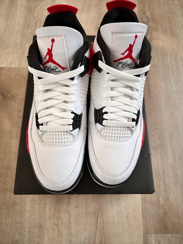 Nike Air Jordan 4 Red Cement EU41|US8 Neu/Ungetragen in Philippsburg