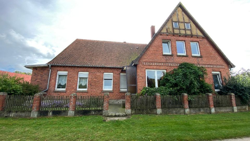 Ein Haus für Mensch und Tier in der Nähe von Uelzen Stadt in Rätzlingen