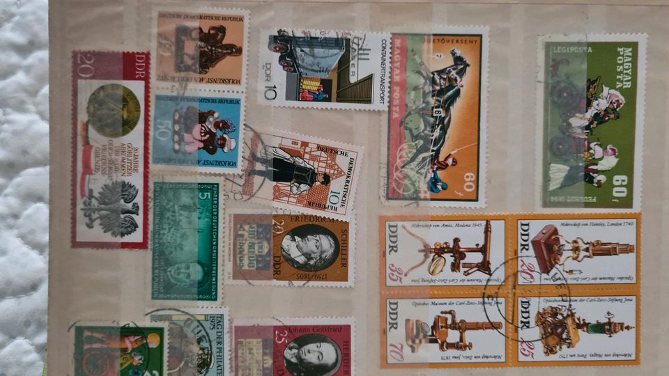 Briefmarken Sammlung aus der DDR in Mücheln (Geiseltal)