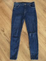 BERSHKA Skinny Jeans Hose Größe 40 M NEUW!!! Nordrhein-Westfalen - Kreuztal Vorschau