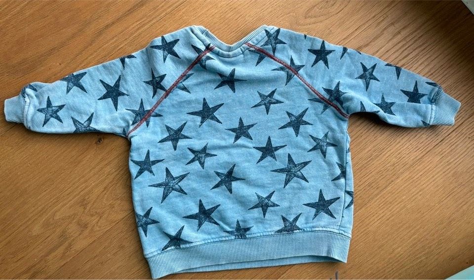 Süßer Pullover Baby Sweatshirt mit Sternen von Zara Gr. 68 blau in Bodenheim