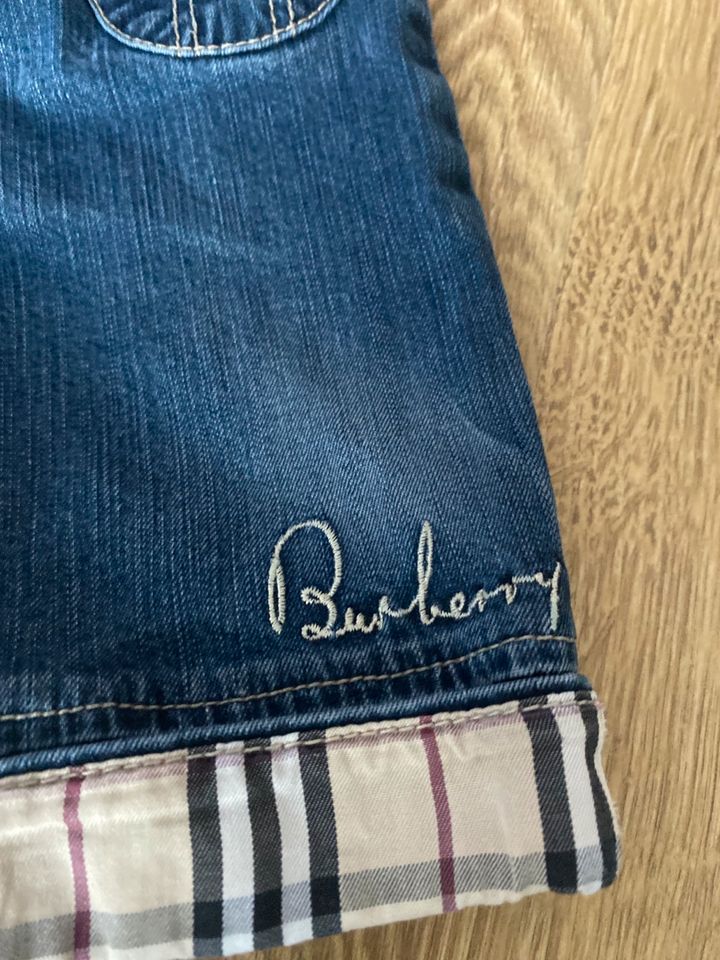 Burberry Jeans Größe 68 in Aachen