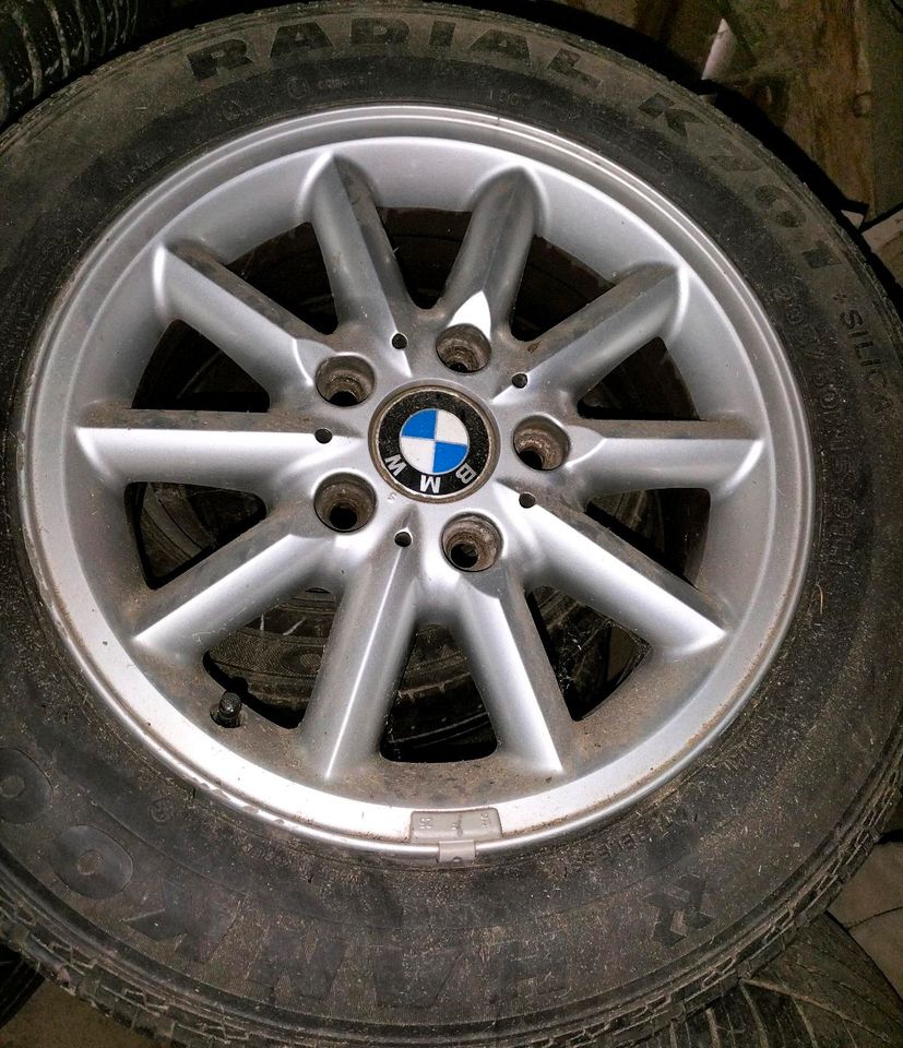 2 x BMW Alufelge e36 e46  205/60 R15 in Bad Feilnbach